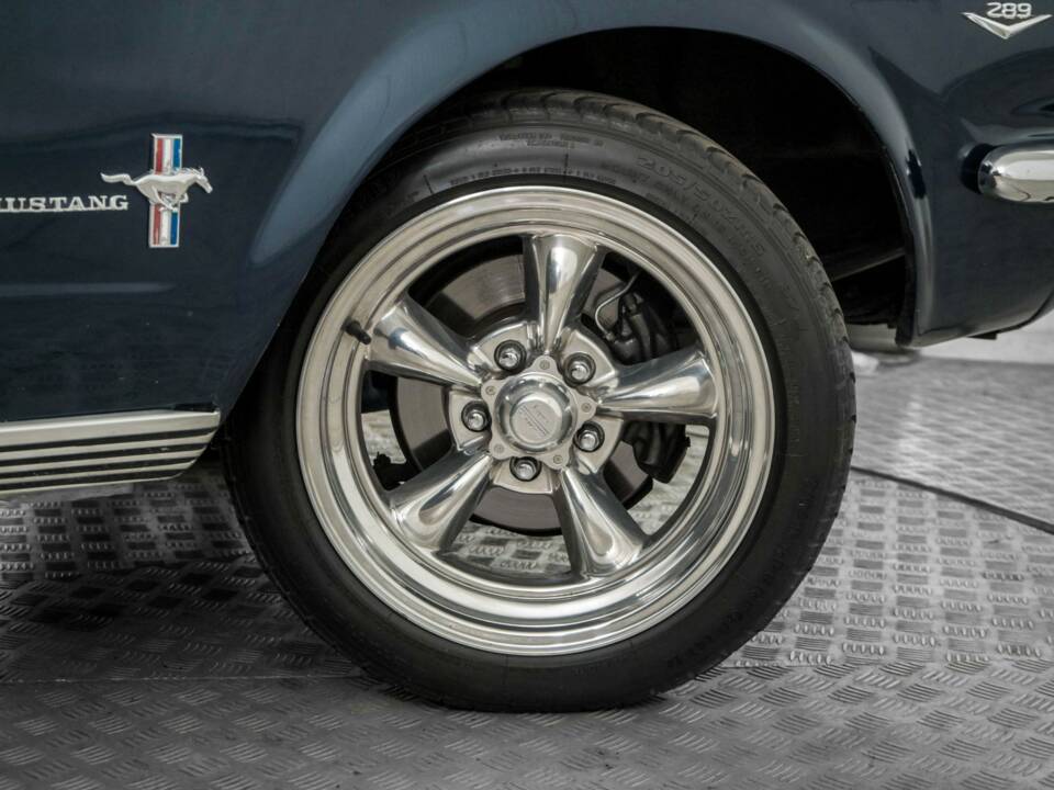 Image 43/50 of Ford Mustang 289 (1966)