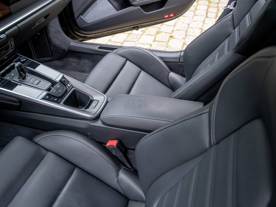 Bild 8/26 von Porsche 911 Turbo S (2023)