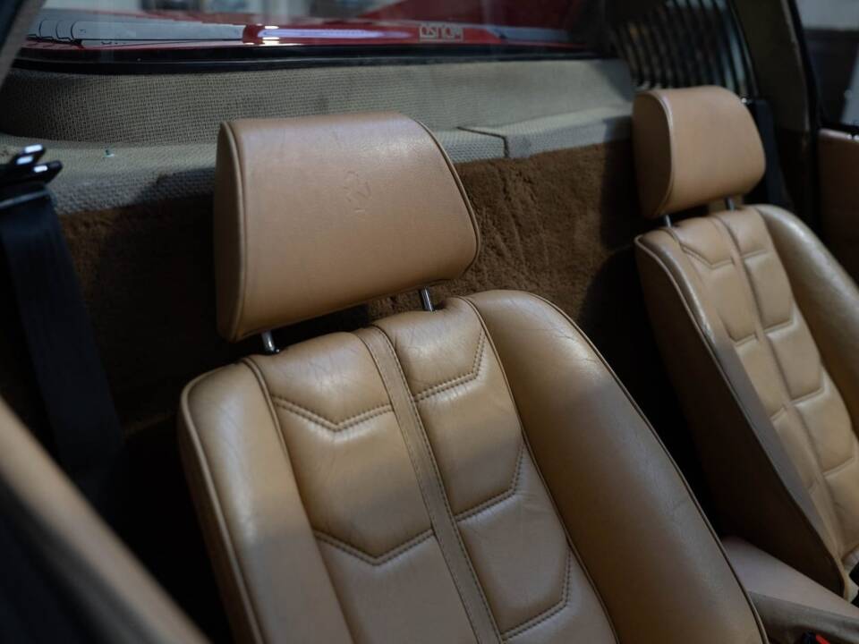 Bild 65/85 von Ferrari 308 GTSi Quattrovalvole (1985)