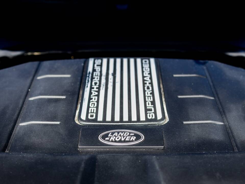 Image 48/49 of Land Rover Range Rover V8 Armoured (2022)