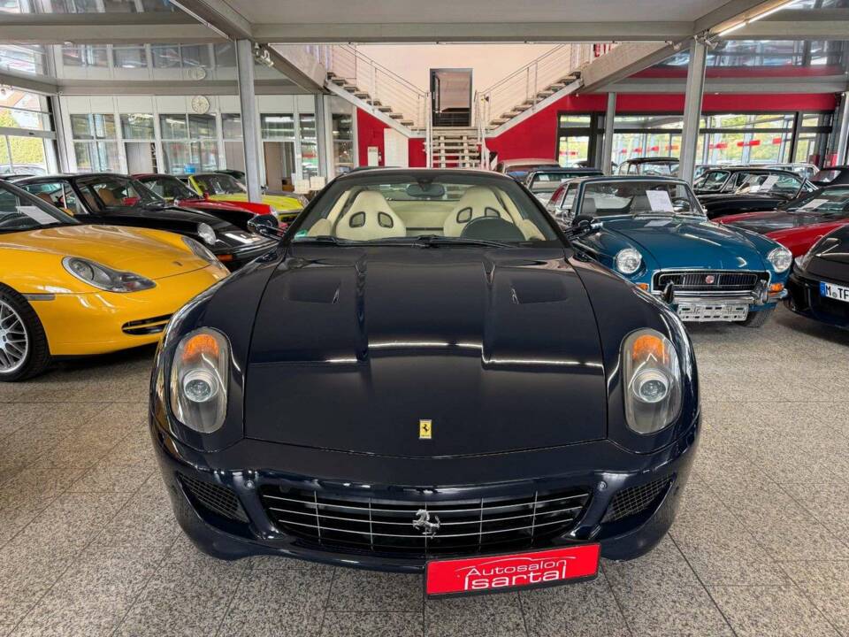 Bild 34/40 von Ferrari 599 GTB (2009)
