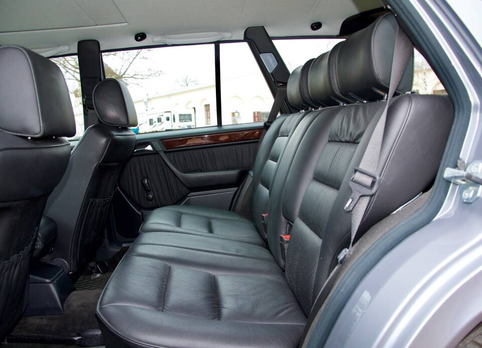 Bild 22/32 von Mercedes-Benz 280 TE (1993)