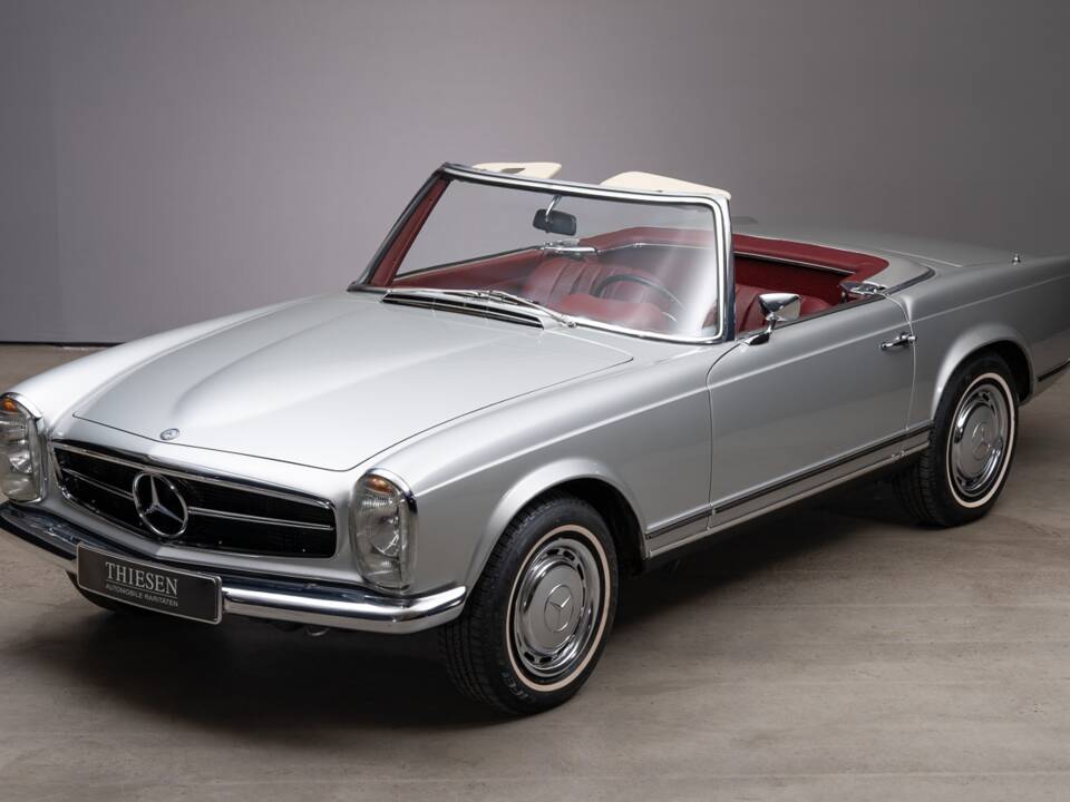 Bild 4/44 von Mercedes-Benz 280 SL (1970)