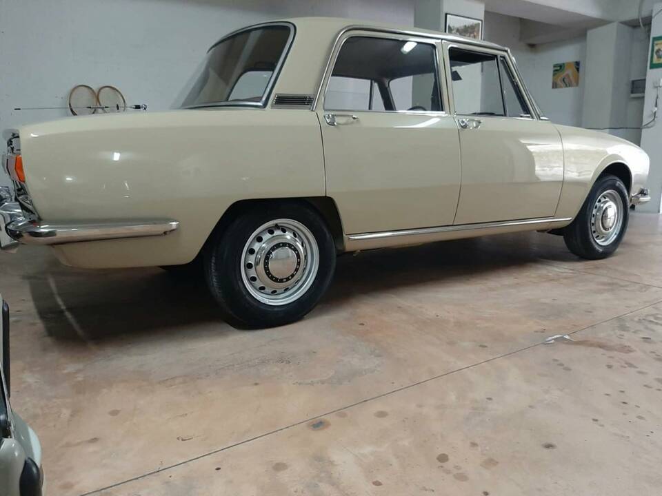 Afbeelding 5/8 van Alfa Romeo 1750 Berlina (1969)