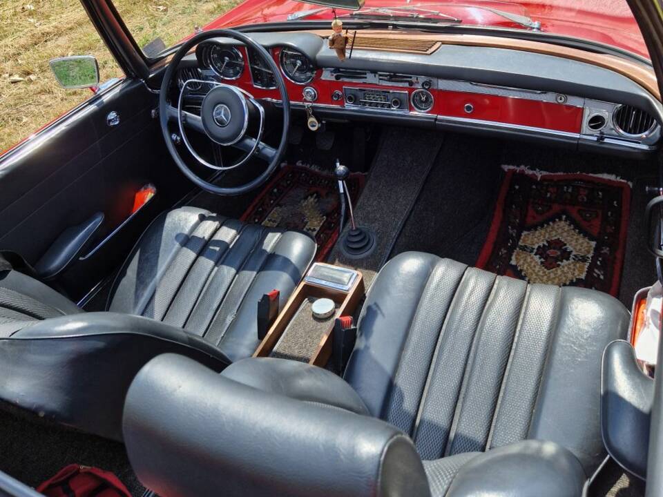 Afbeelding 9/14 van Mercedes-Benz 250 SL (1967)