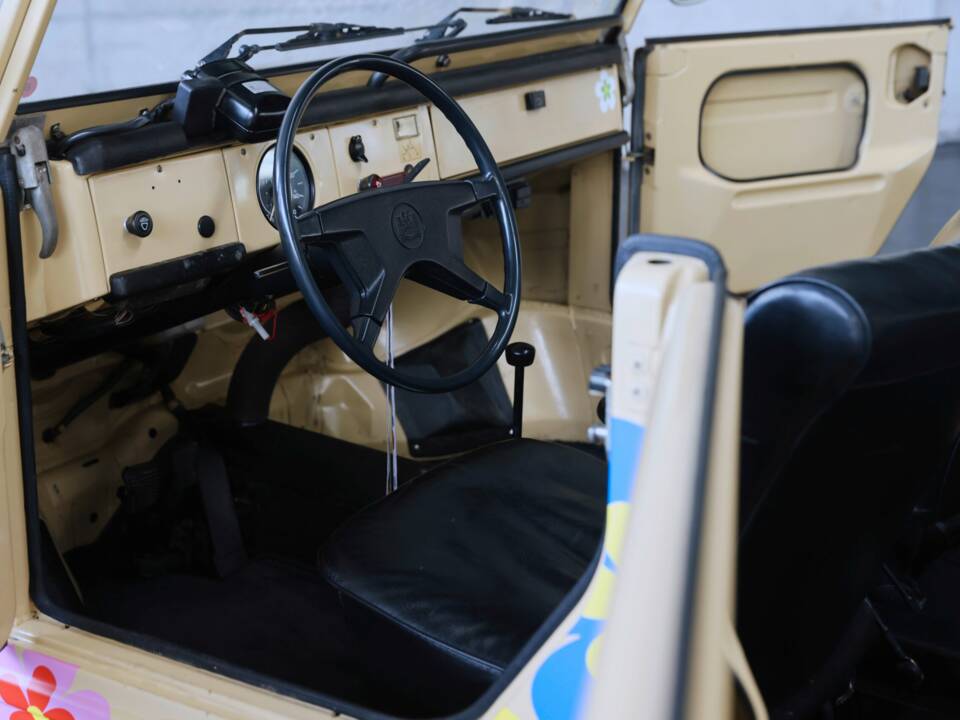 Image 16/47 of Volkswagen Thing 1500 (1981)
