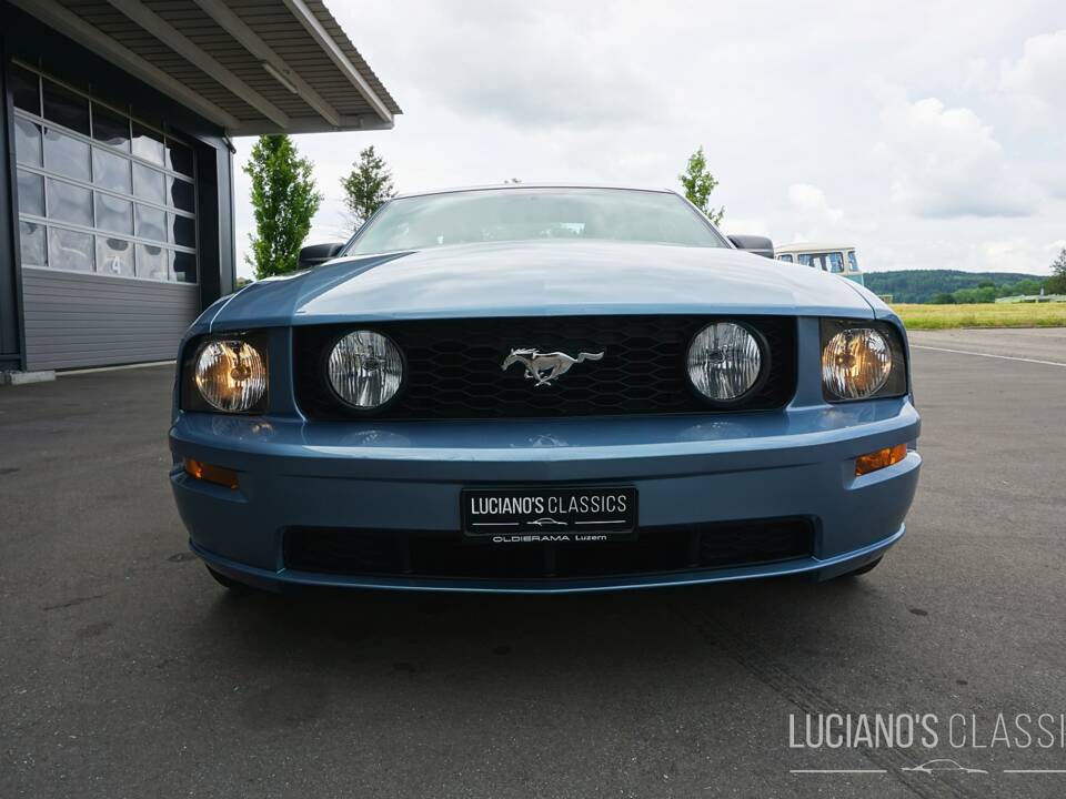 Bild 15/63 von Ford Mustang GT (2005)