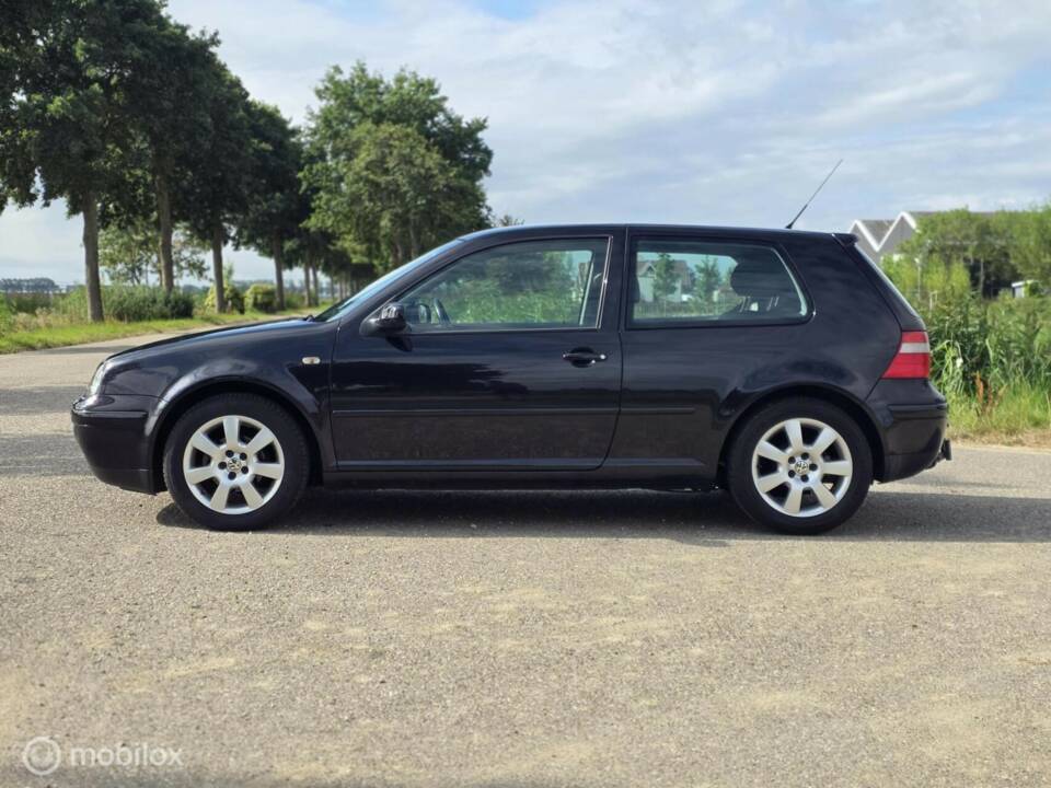 Image 11/42 of Volkswagen Golf IV 1.6 (2003)