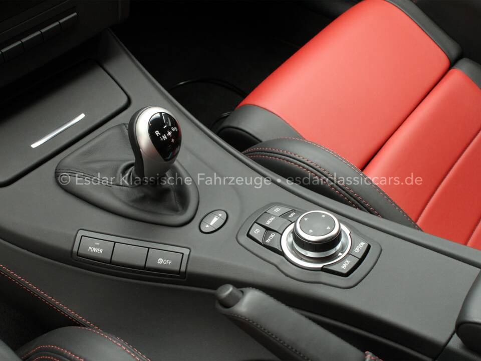Image 32/41 of BMW M3 (2013)