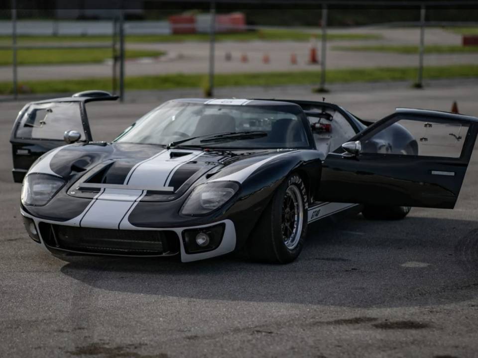 Image 4/15 of Ford GT (2019)