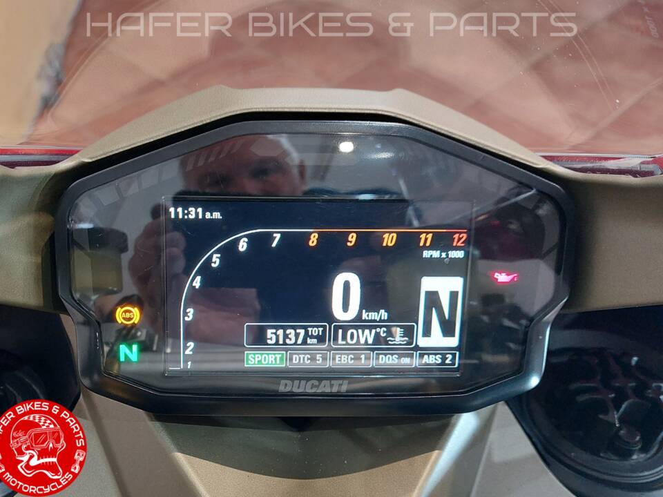 Image 20/42 of Ducati 1199 Panigale S Tricolore (2012)