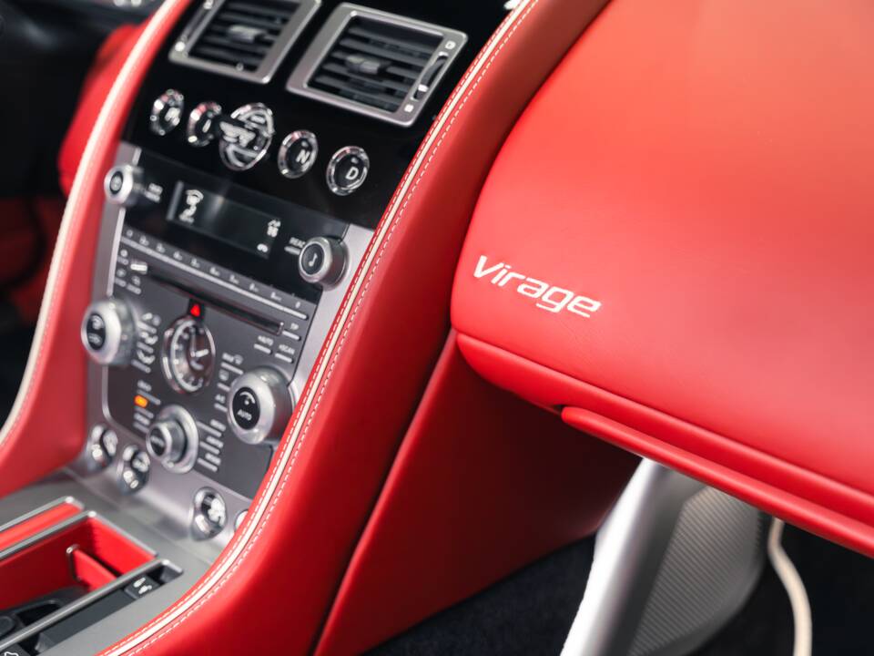 Image 30/38 of Aston Martin Virage (2012)