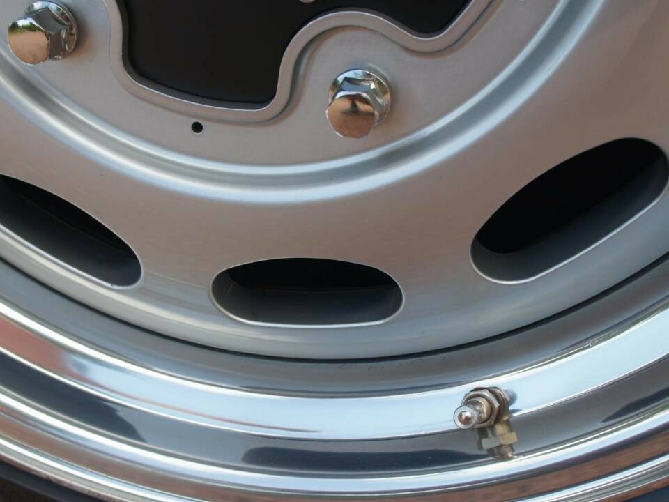 Image 19/99 of Porsche Boxster S (2005)