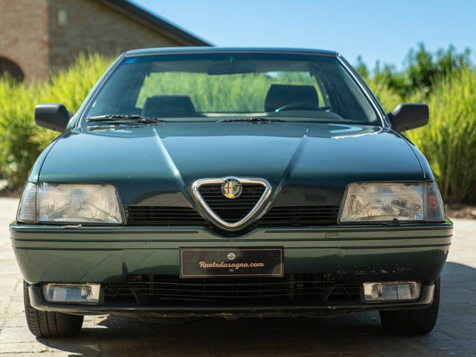 Image 4/50 de Alfa Romeo 164 2.0i V6 Turbo (1992)