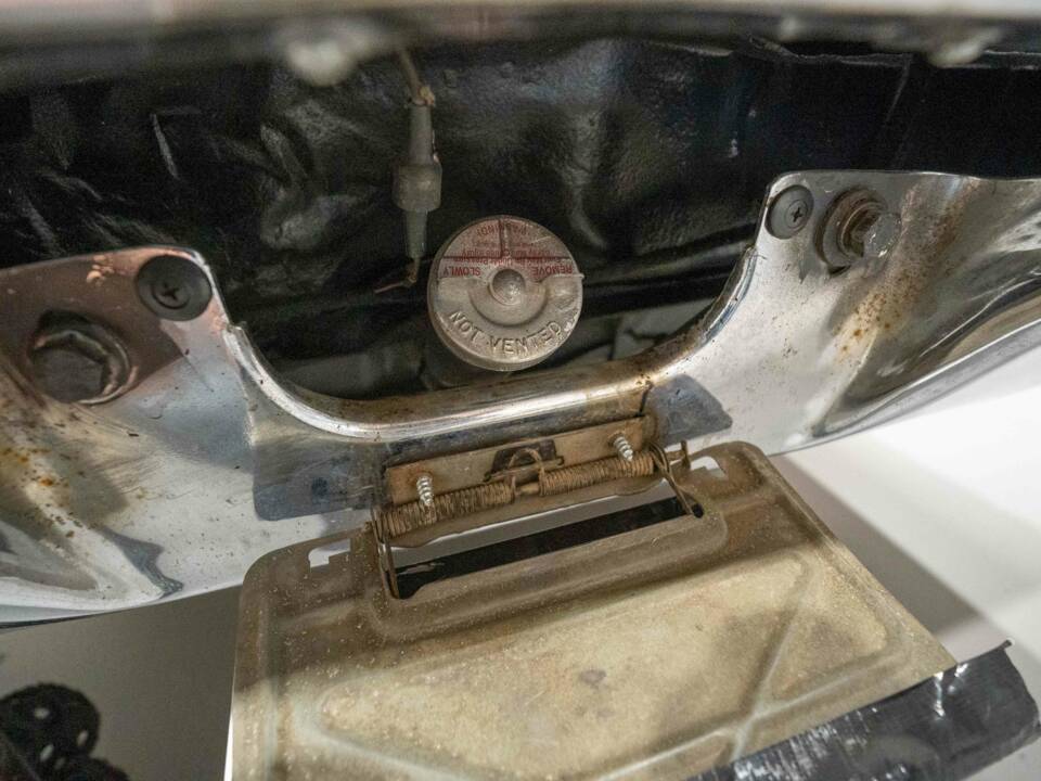 Bild 33/38 von Buick Wildcat Convertible (1969)