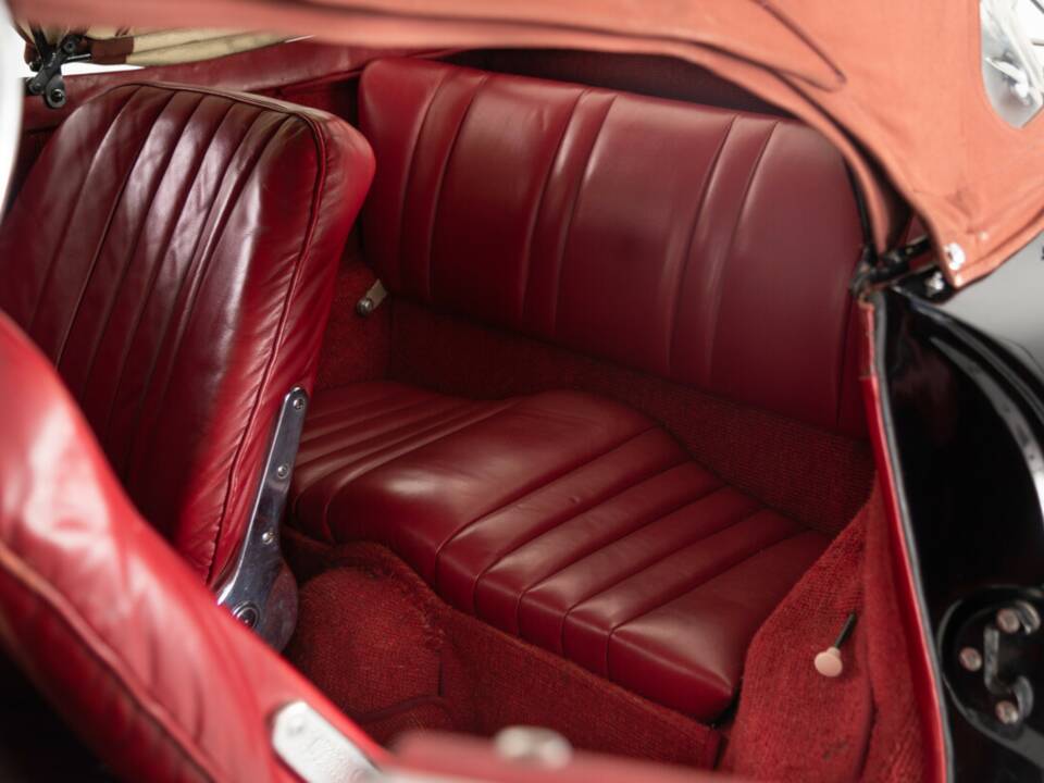 Image 38/50 of Porsche 356 A 1600 S Speedster (1958)