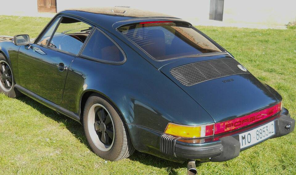 Image 5/7 of Porsche 911 Carrera 3.0 (1976)