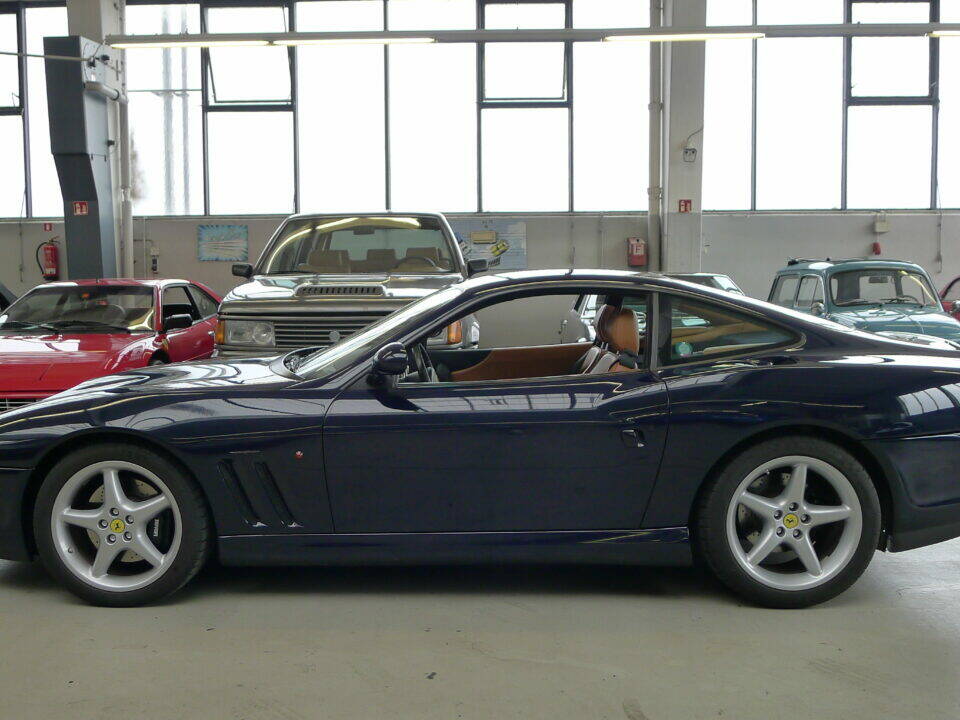 Image 1/41 of Ferrari 550 Maranello (2000)