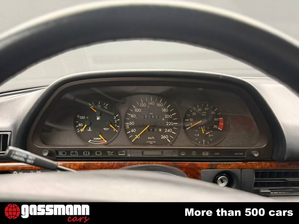 Image 12/15 of Mercedes-Benz 560 SEL (1991)