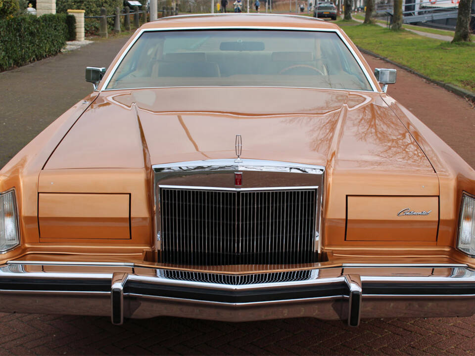 Imagen 11/25 de Lincoln Continental Mark V (1978)