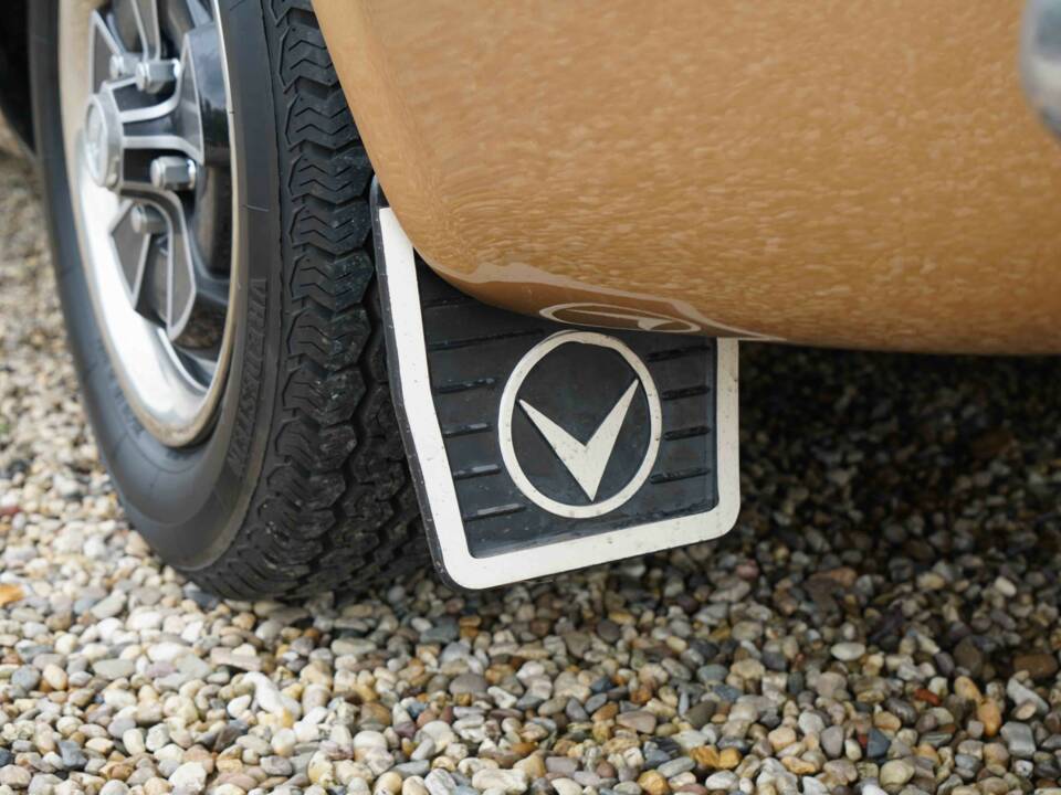Image 31/50 of Volvo 1800 E (1971)