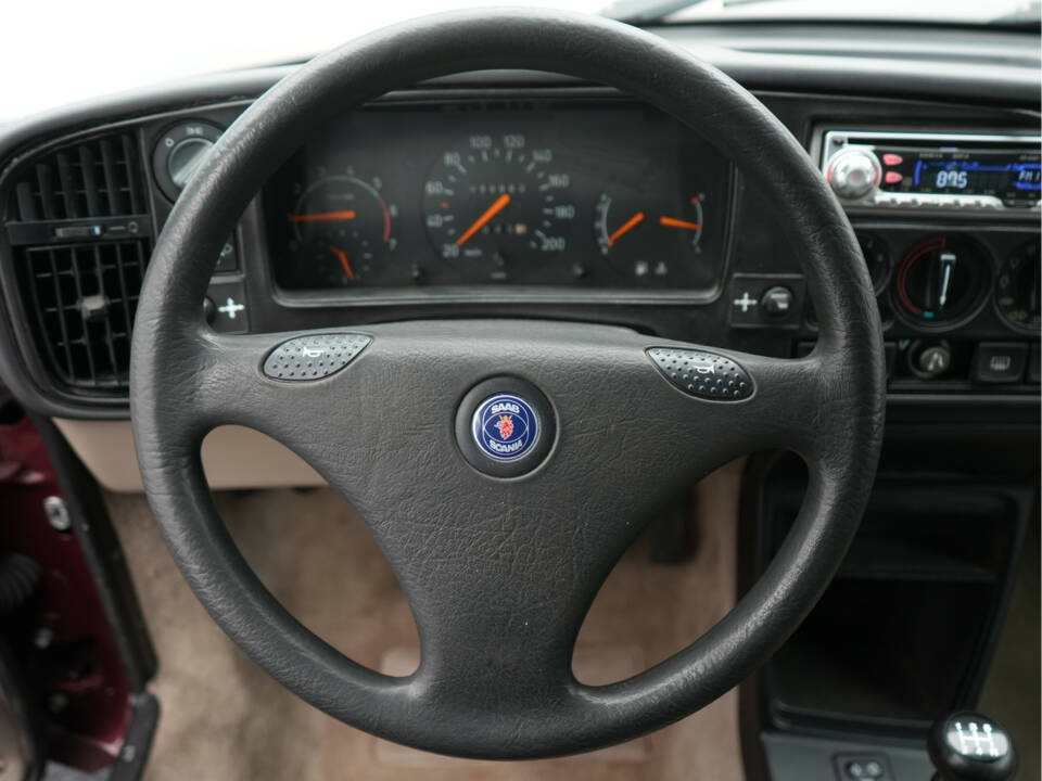 Image 10/29 of Saab 900 2.0i 16V (1993)