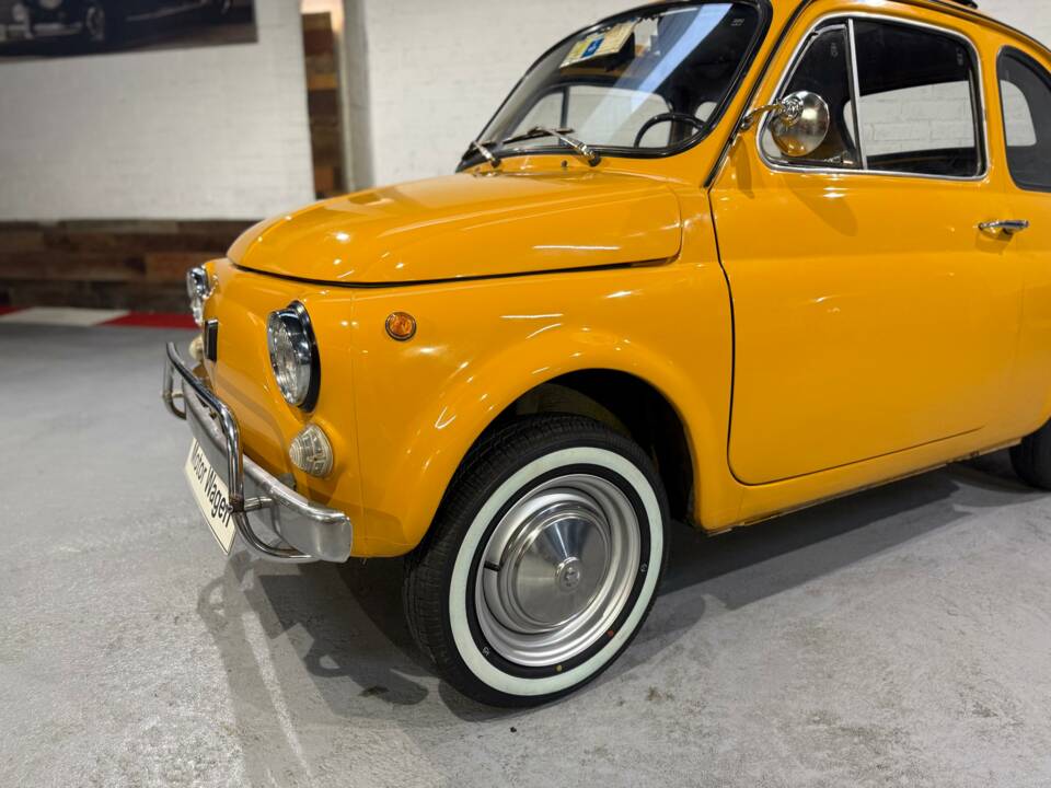 Image 4/76 de FIAT 500 L (1970)