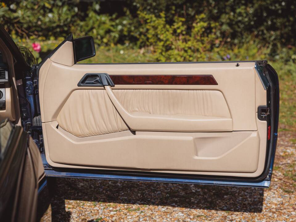 Imagen 22/41 de Mercedes-Benz E 220 (1995)