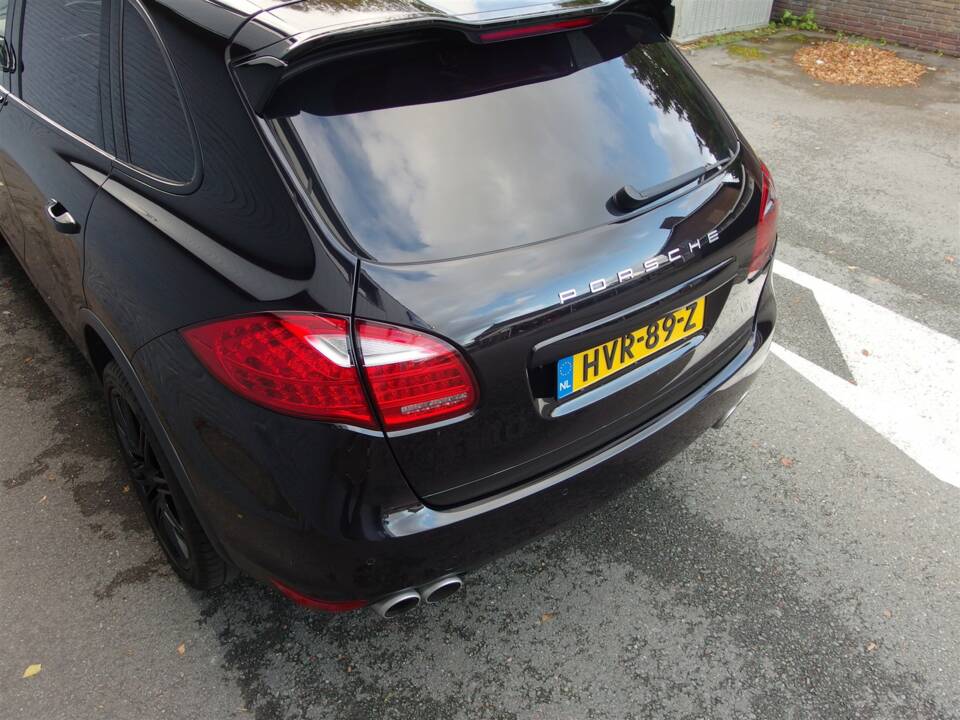 Imagen 14/97 de Porsche Cayenne Turbo (2011)