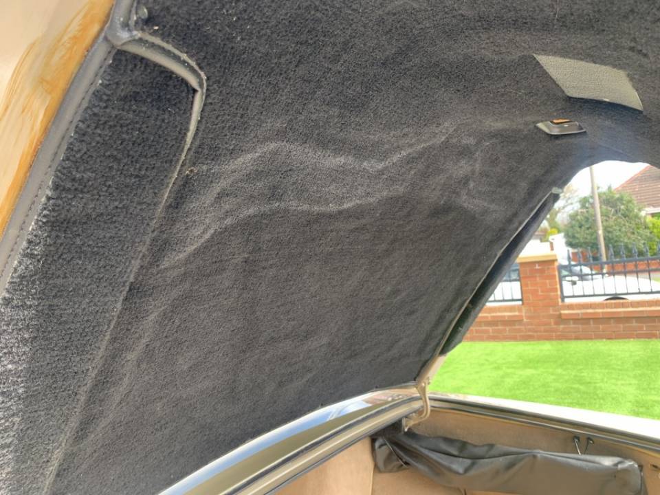 Image 17/23 of Rolls-Royce Silver Shadow II (1978)