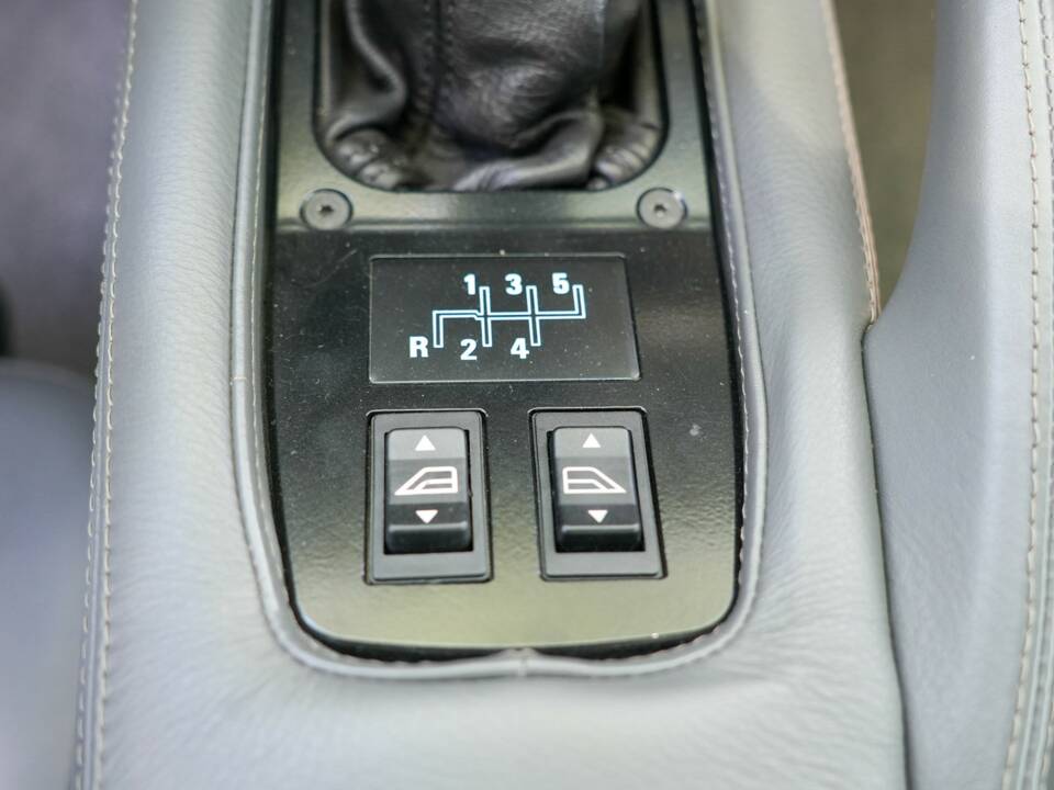 Bild 27/50 von Jaguar XJ 220 (1993)