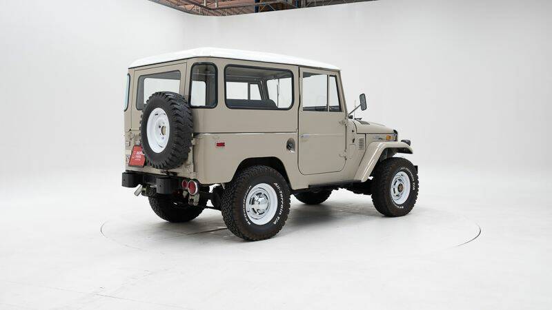 Imagen 2/15 de Toyota Land Cruiser FJ 40 (1972)