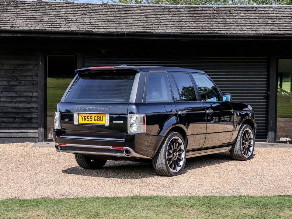 Afbeelding 32/36 van Land Rover Range Rover Vogue TDV8 (2009)