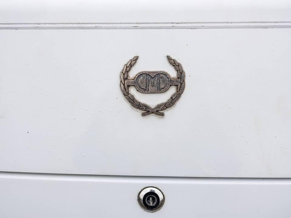 Image 15/50 of CMC Tiffany (1988)