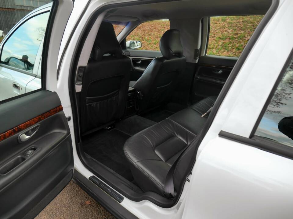 Image 28/32 of Volvo S80 2.9 Nilsson (2004)