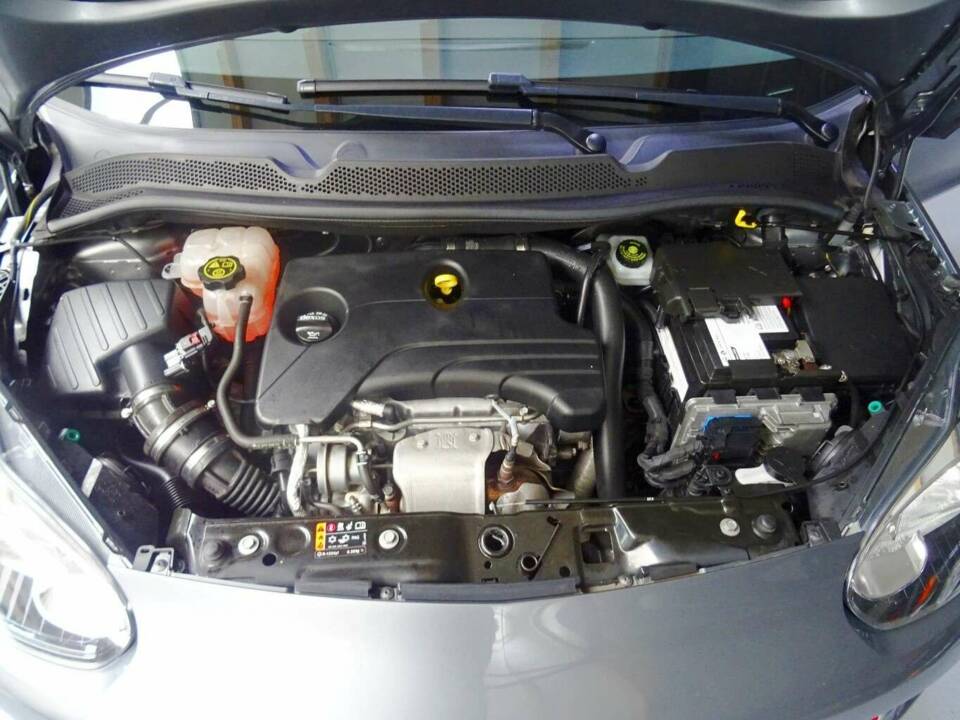 Bild 10/10 von Opel Adam 1.0 (2017)