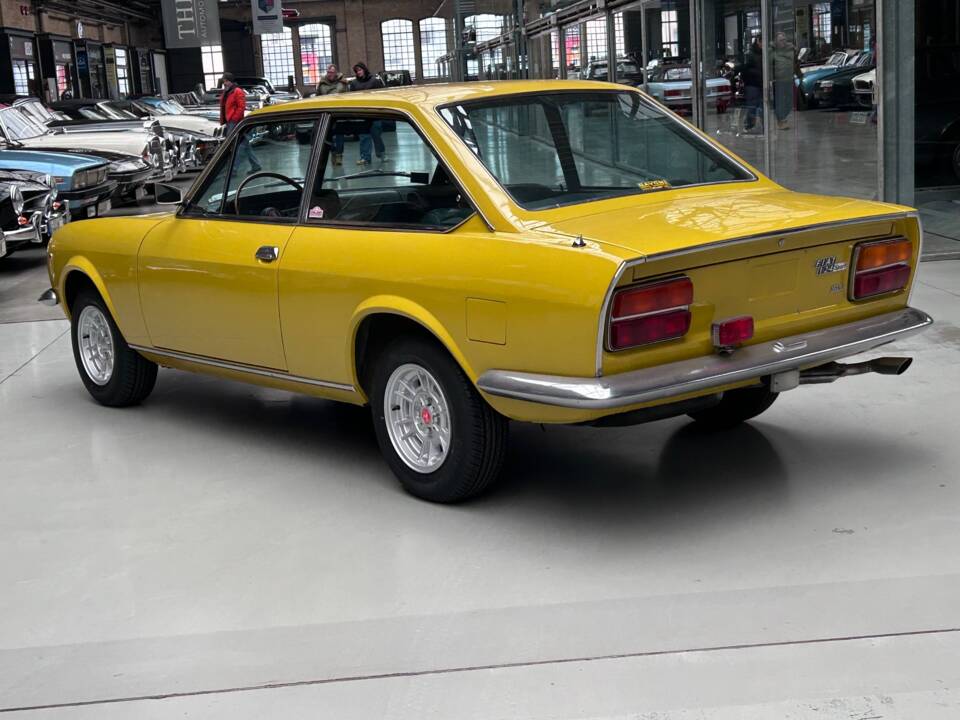 Bild 9/32 von FIAT 124 Sport Coupe (1971)