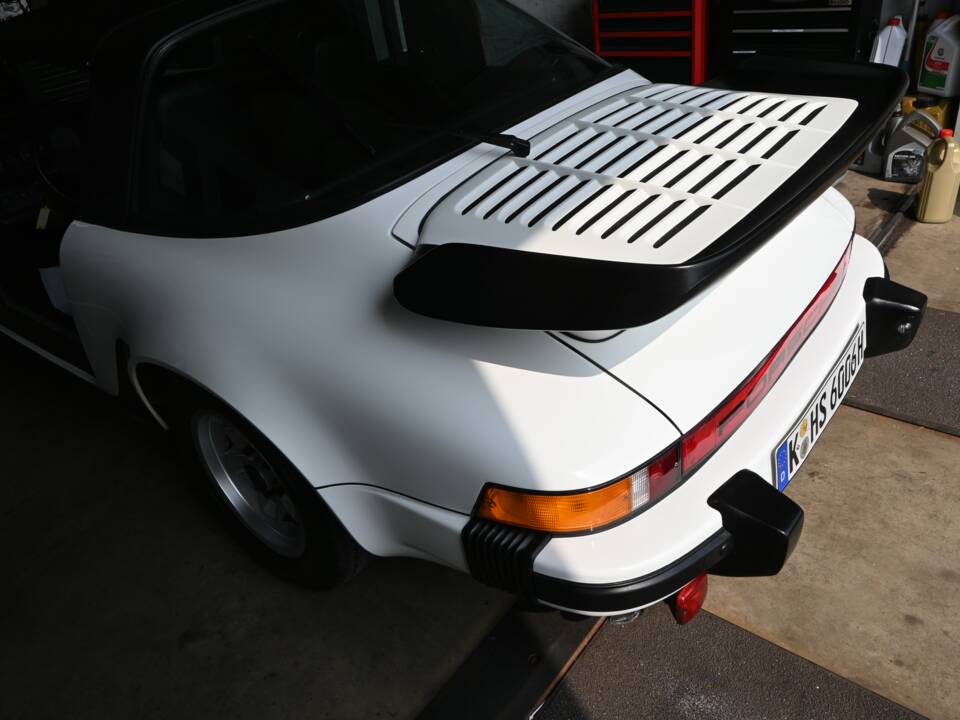 Image 8/11 de Porsche 911 SC 3.0 (1979)