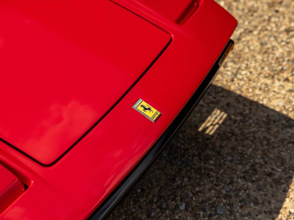 Afbeelding 13/44 van Ferrari 308 GTB Quattrovalvole (1984)