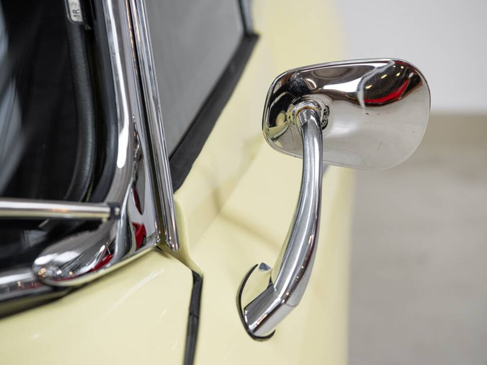 Imagen 28/40 de Jaguar E-Type (2+2) (1970)
