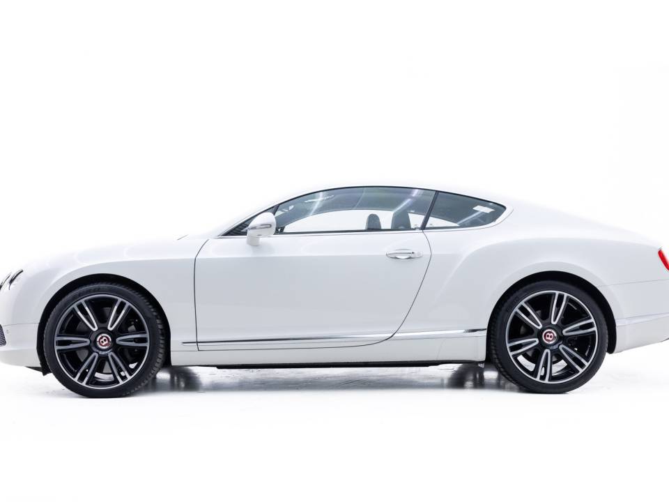Image 3/38 de Bentley Continental GT V8 (2014)