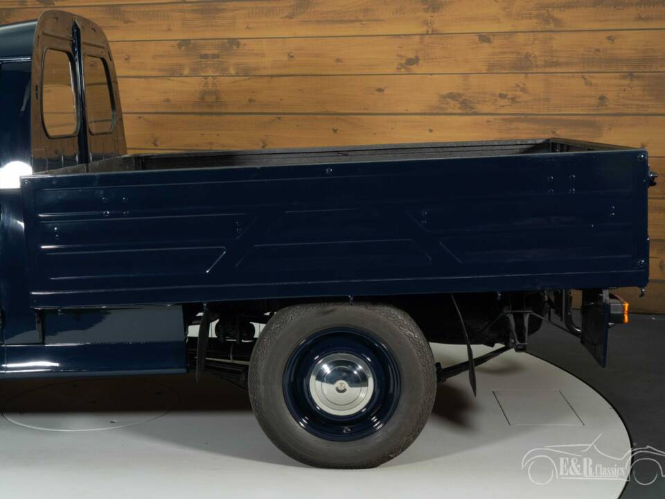 Image 8/8 de Peugeot 203 (1954)