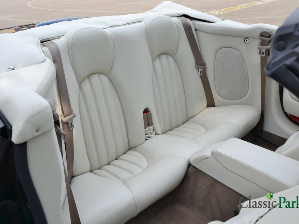Imagen 39/50 de Jaguar XK8 4.0 (1998)