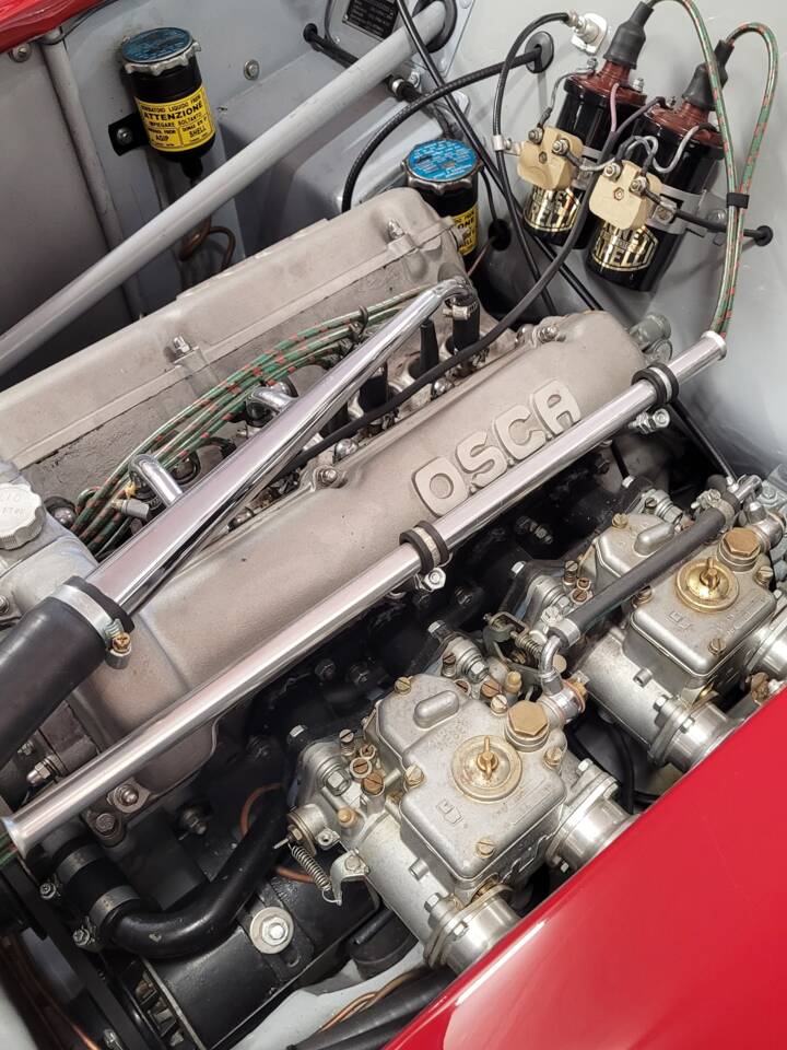 Image 19/21 of O.S.C.A. FIAT Barchetta Fantuzzi (1953)