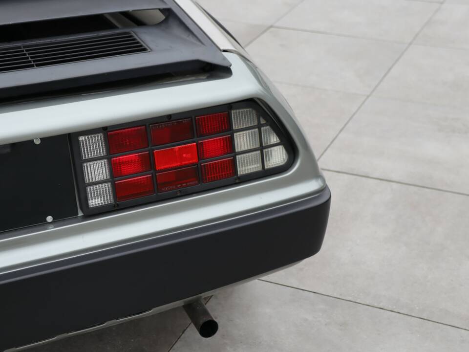 Bild 34/50 von DeLorean DMC-12 (1981)