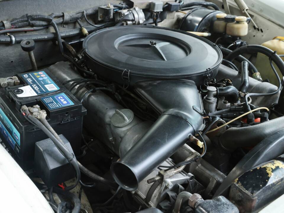 Image 42/50 of Mercedes-Benz 280 SE 3,5 (1969)