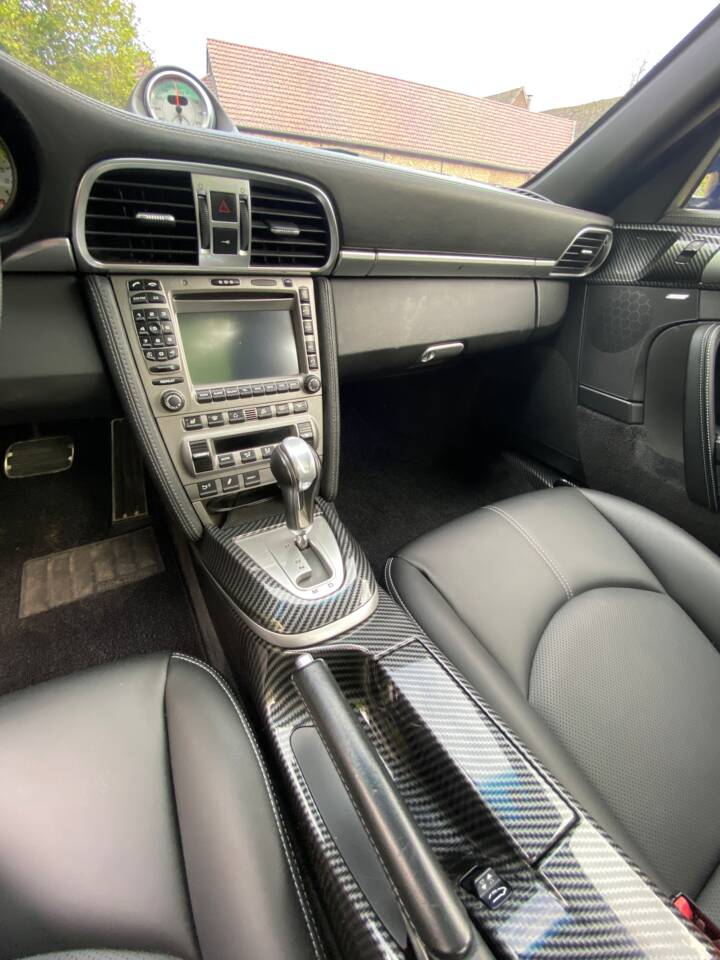 Immagine 18/19 di Porsche 911 Targa 4S (2008)