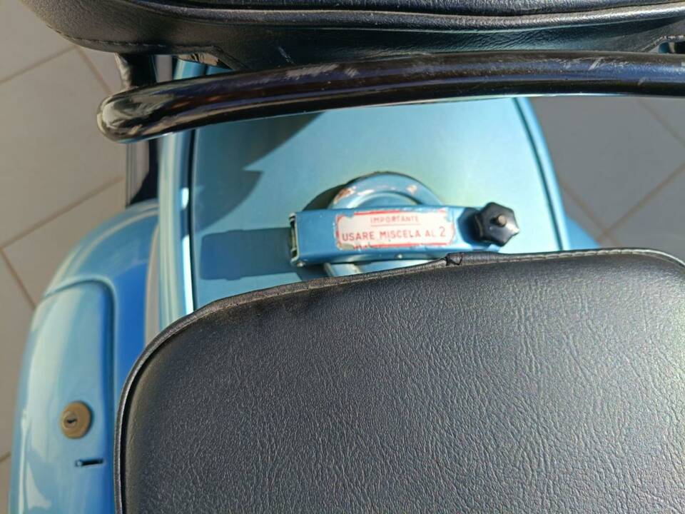 Immagine 30/50 di Piaggio Vespa 150 (1959)