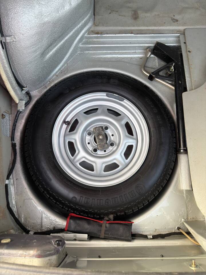 Image 9/22 de BMW 2002 (1975)