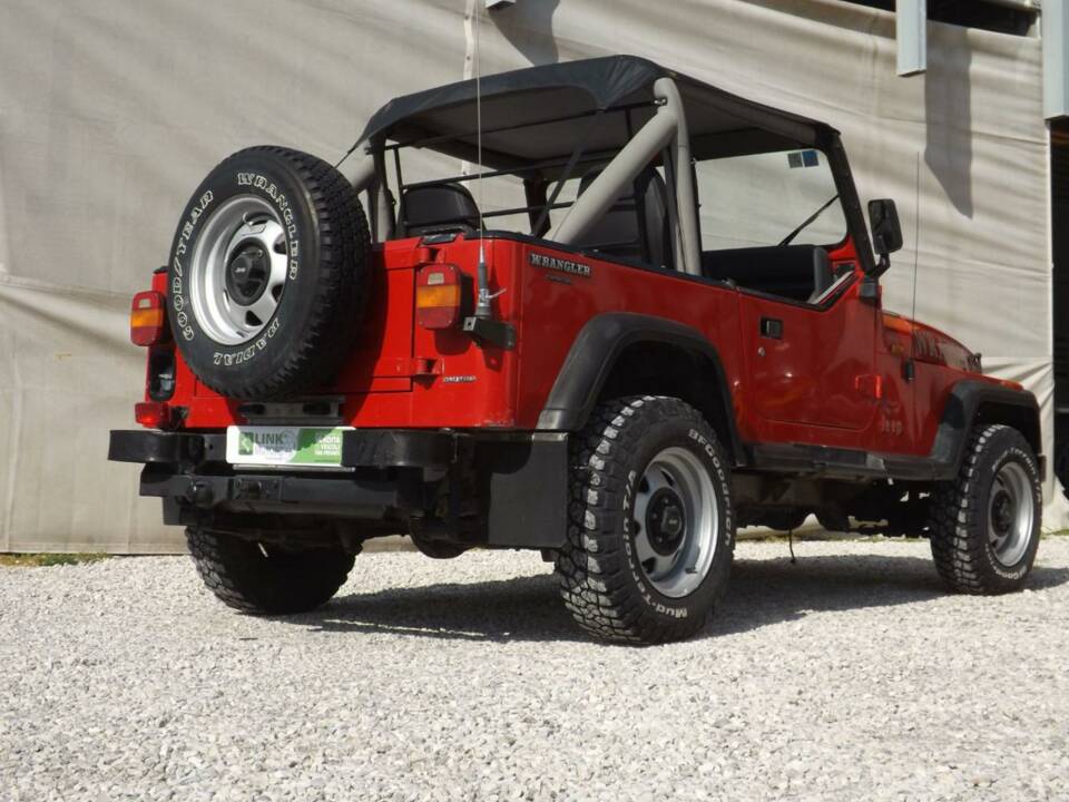 Bild 35/50 von Jeep Wrangler 2.5L (1990)